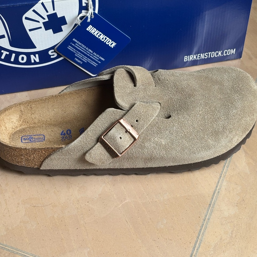 Birkenstock Boston Suede in Taupe W9 - Picture 2 of 8
